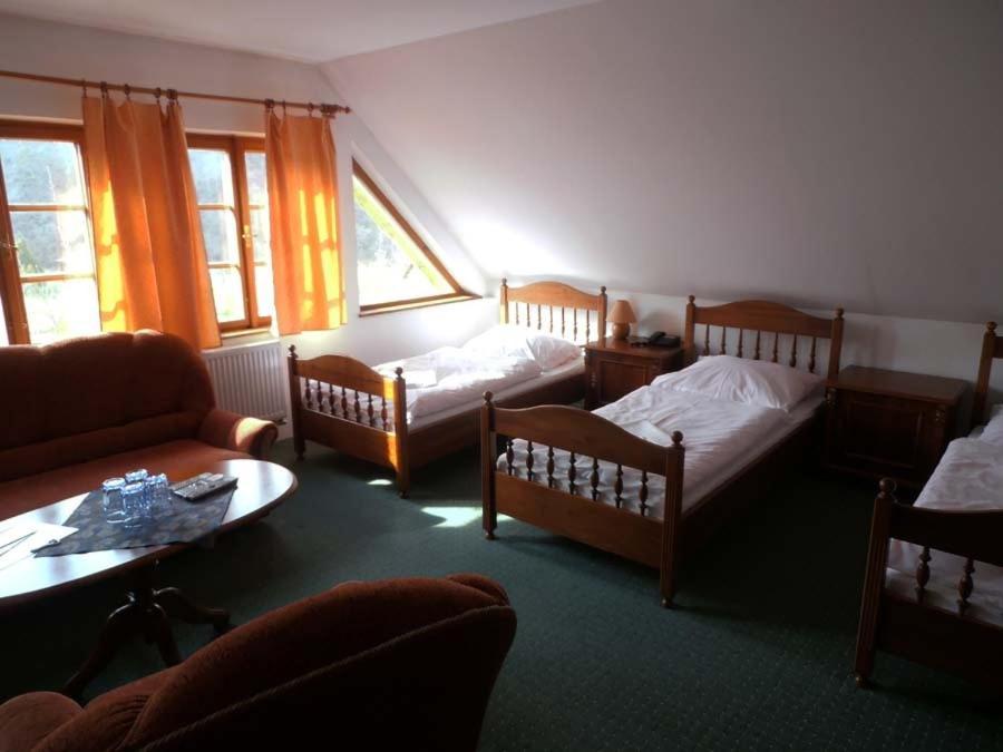 Hotel Klor Doudleby Стая снимка